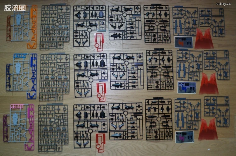 HGUC 网络限定版 黑骑士小队 暴恶/楼陀罗(丽德拉德机&丹尼尔机&刘机) 套装 - 图片
